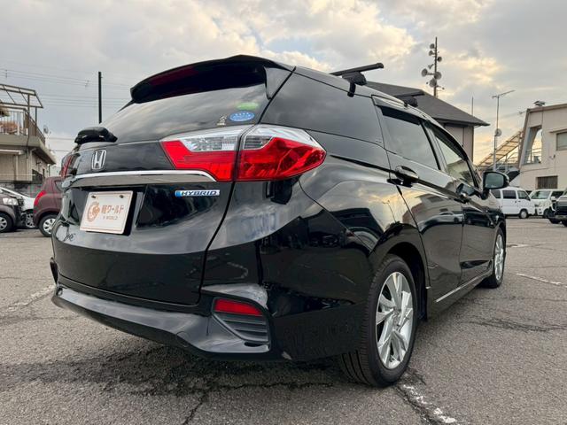 シャトル ハイブリッドZ グー鑑定書付/純正ナビ/バックカメラ/衝突軽減ブレーキ/シートヒーター/クルーズコントロール/フルセグテレビ/Bluetooth/CD/DVD/ETC車載器/スペアスマートキー/ワイパーデアイサー(15枚目)