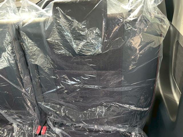 スペーシアカスタム ハイブリッドＸＳ　グー鑑定書付／ナビ／Ｂｌｕｅｔｏｏｔｈ／ＴＶ／全方位カメラ／両側パワースライド／シートヒーター／ステアリングヒーター／クルーズコントロール／オットマン／オートエアコン／フルフラットシート（64枚目）