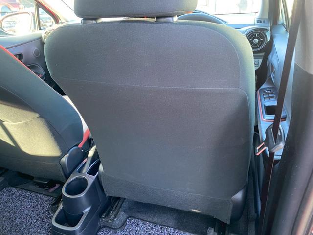 アクア Ｓ　グー鑑定書付／純正ナビ／バックカメラ／ＥＴＣ車載器／シートヒーター／フルセグテレビ／Ｂｌｕｅｔｏｏｔｈ／プッシュスタート／スマートキー／ステアリングリモコン／ＣＤ／ＤＶＤ／ラジオ／オートライト（53枚目）