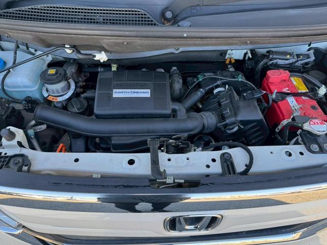 Ｎ－ＢＯＸ Ｇホンダセンシング　グー認定書付／純正８インチナビ／バックカメラ／衝突軽減ブレーキ／クルーズコントロール／ＥＴＣ／Ｂｌｕｅｔｏｏｔｈ／フルセグテレビ／プッシュスタート／スマートキー／ＬＥＤライト／ステアリングリモコン（72枚目）