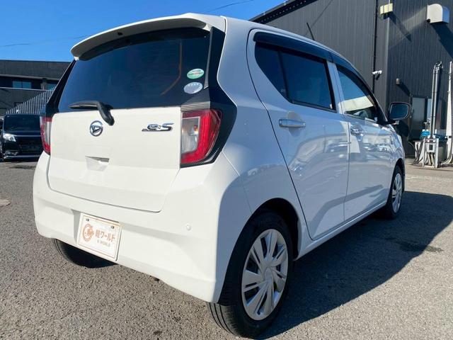 ミライース Ｘ　ＳＡＩＩＩ　グー鑑定書付／純正オーディオ／衝突軽減ブレーキ／コーナーセンサー／オートマチックハイビーム／ラジオ／ＣＤ／ＬＥＤヘッドライト／電動格納ミラー／キーレスエントリー／アイドリングストップ／ベンチシート（13枚目）