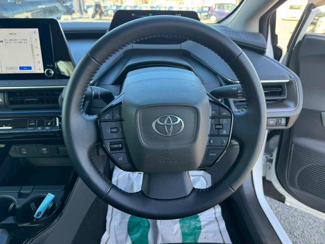 プリウス Ｇ　グー認定証書付／純正ナビ／バックカメラ／衝突軽減ブレーキ／ＥＴＣ／ブラインドスポットモニター／クルーズコントロール／シートヒーター／Ｂｌｕｅｔｏｏｔｈ／テレビ／スマートキー／純正１９インチホイール（32枚目）