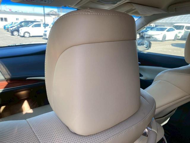 クラウンハイブリッド ロイヤルサルーン　グー鑑定書付／バックカメラ／ＥＴＣ車載器／クリアランスソナー／レーダークルーズコントロール／パワーシート／シートヒーター／シートエアコン／プッシュスタート／スマートキー／純正１６インチアルミホイール（58枚目）