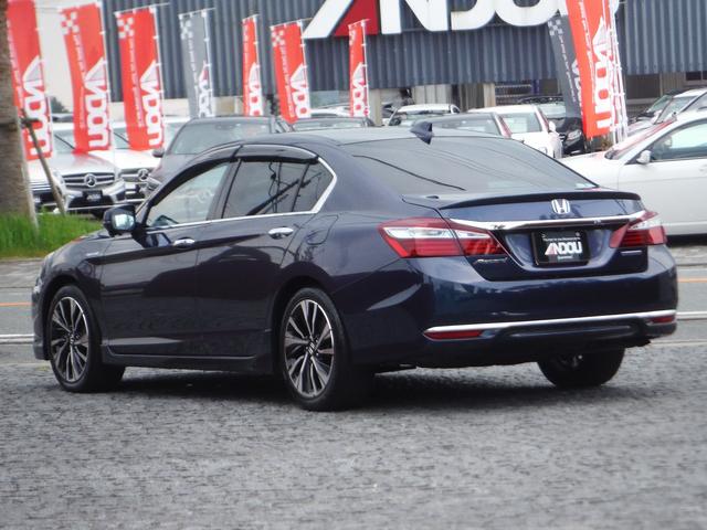 EXメーカーインターナビ ホンダセンシング HレザーパワーS レーダークルーズ パドルシフト クリアランスソナー ハーフレザーパワーシート シートヒーター LEDライトフォグ 純正18インチアルミ(4枚目)
