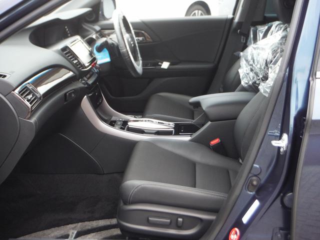 EXメーカーインターナビ ホンダセンシング HレザーパワーS レーダークルーズ パドルシフト クリアランスソナー ハーフレザーパワーシート シートヒーター LEDライトフォグ 純正18インチアルミ(23枚目)