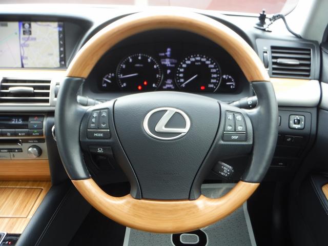 LS460 バージョンC 純正HDDナビマルチ・サンルーフ 本革エアーシート・スマートキー・純正18インチアルミ・BSM・クリアランスソナー・コンビハンドル・ハンドルヒーター・ビルトインETC(38枚目)