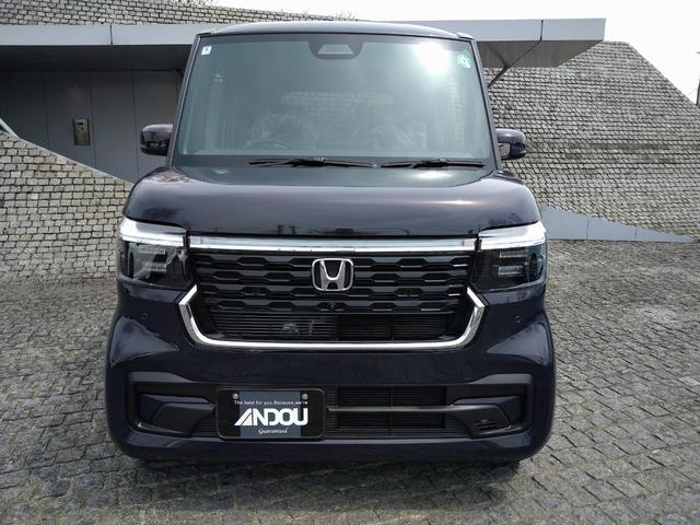 Ｎ－ＢＯＸカスタム ベースグレード　純正９インチナビ＆地デジ・マルチビューカメラ・両側オートスライドドア・ホンダセンシング・レーダークルーズ・クリアランスソナー・ＬＥＤライト・純正１４ＡＷ・ベンチシート・シートヒーター（7枚目）