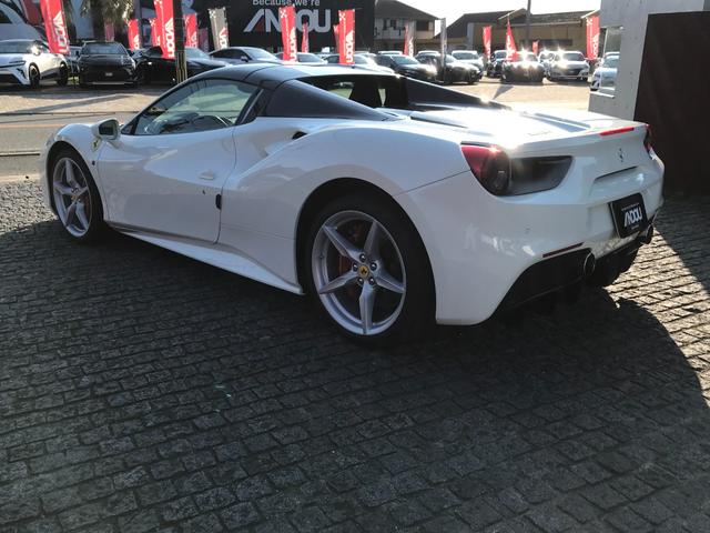 488スパイダー ベースグレード(4枚目)