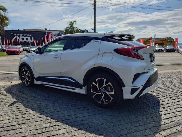 Ｃ－ＨＲ Ｇ　モデリスタエアロ・社外ナビ＆地デジ・バックモニター・ハーフレザーシート・シートヒーター・ＬＥＤライト＆フォグ・オートハイビーム・レーダークルーズ・クリアランスソナー・純正１８ＡＷ・ＥＴＣ（4枚目）