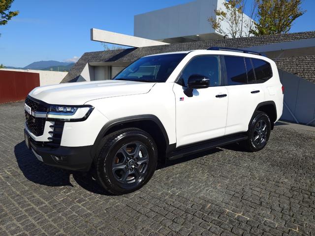 TOYOTA LAND CRUISER GR SPORT Best Japan Spec Recon Car for Import Malaysia