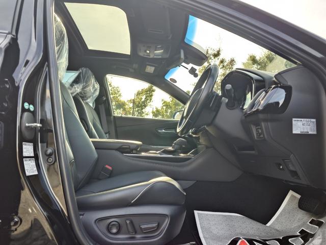 クラウンハイブリッド RSアドバンス(11枚目)