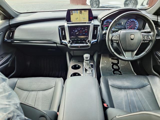 クラウンハイブリッド RSアドバンス(10枚目)