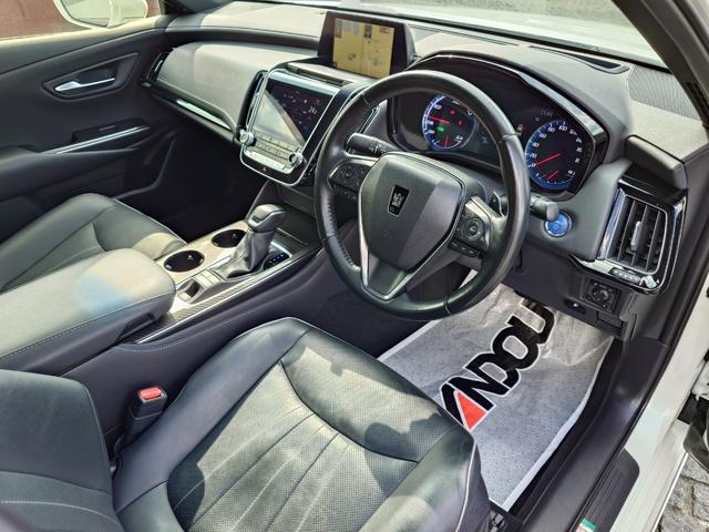 クラウンハイブリッド RSアドバンス(12枚目)