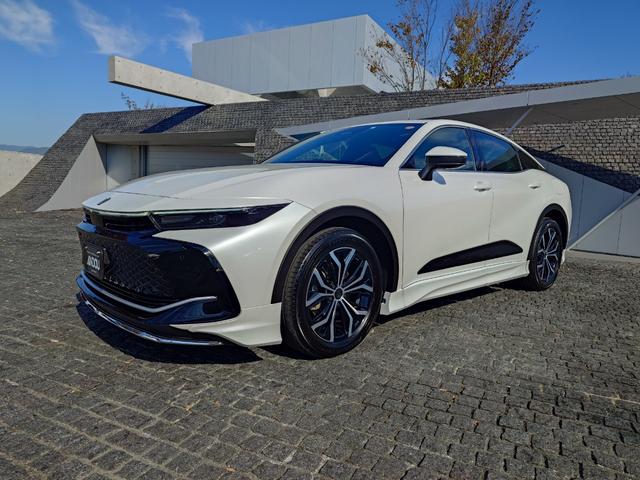 クラウンクロスオーバー Ｇアドバンスド（3枚目）