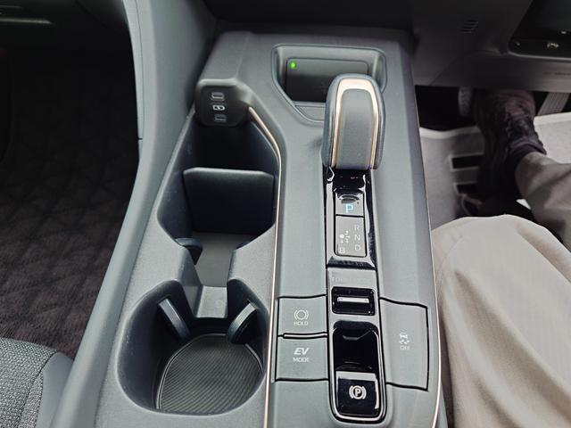 クラウンクロスオーバー Ｇアドバンスド（19枚目）