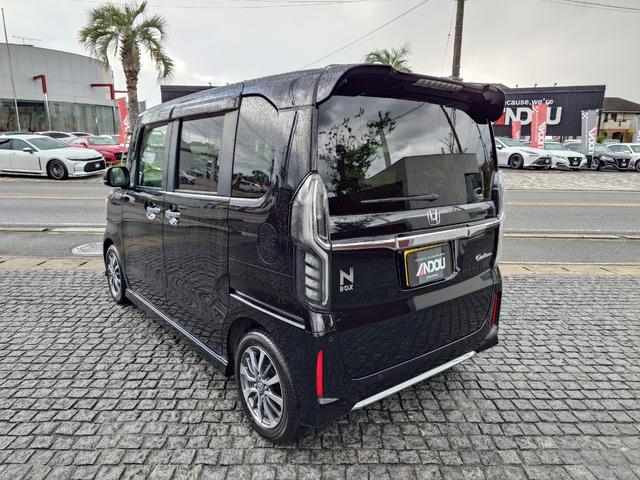 N-BOXカスタム L(4枚目)