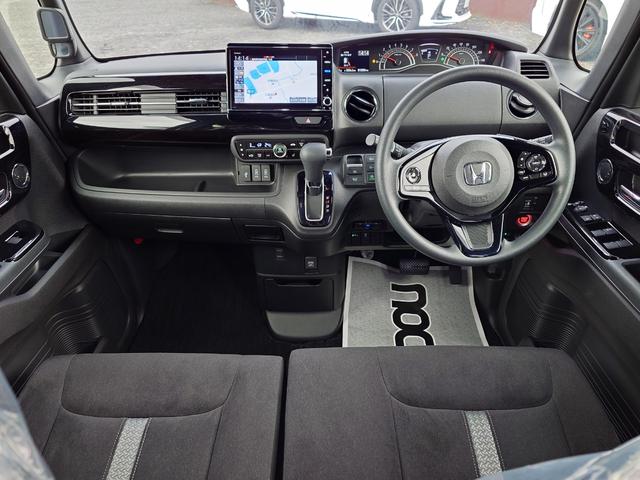 N-BOXカスタム L(10枚目)