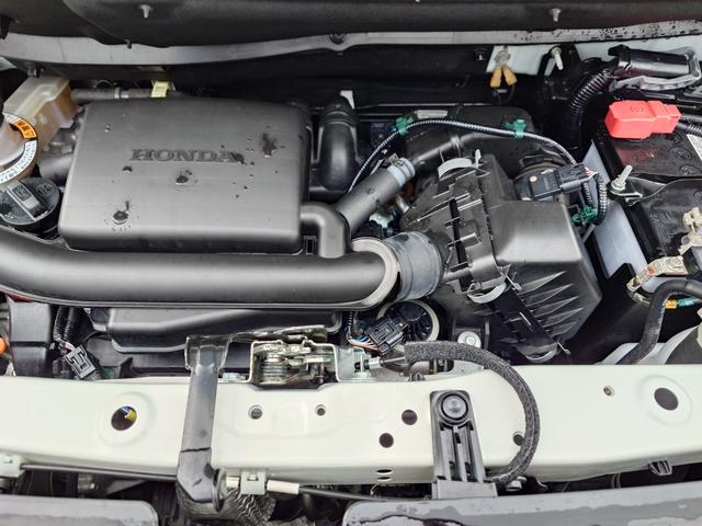 N-BOXカスタム L(25枚目)