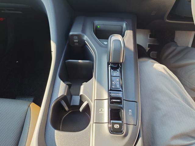 クラウンクロスオーバー ＲＳアドバンスド（20枚目）