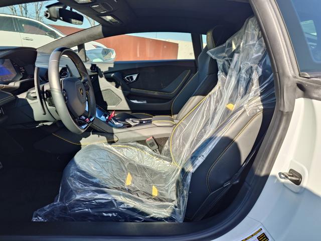 ウラカン ＥＶＯ　ＲＷＤクーペ（14枚目）