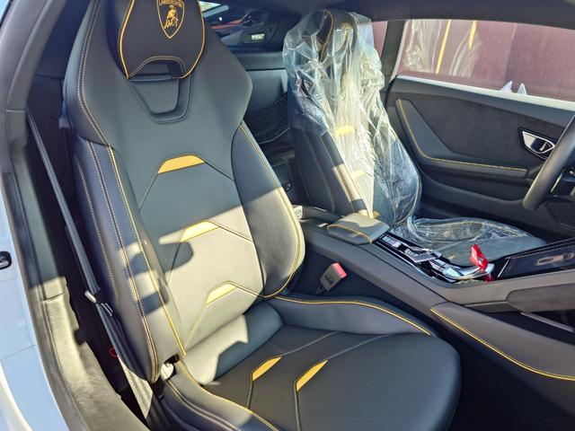 ウラカン ＥＶＯ　ＲＷＤクーペ（26枚目）