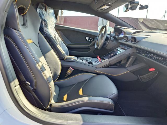 ウラカン ＥＶＯ　ＲＷＤクーペ（27枚目）