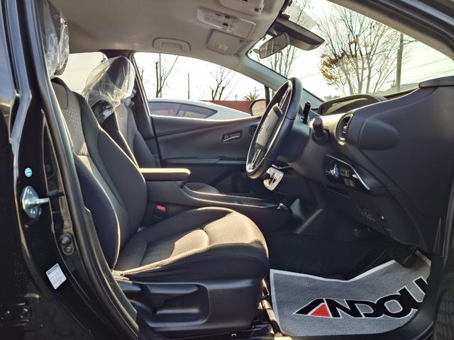 プリウス S(10枚目)