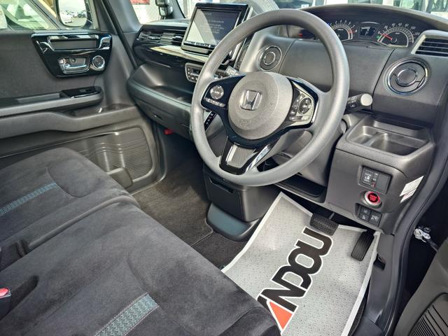 N-BOXカスタム L(12枚目)