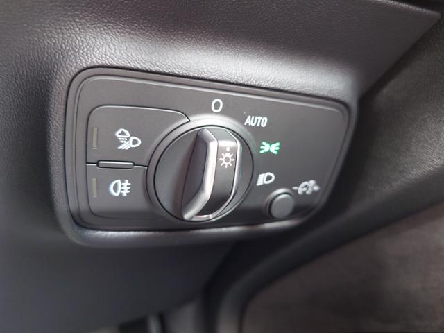 ＴＴクーペ ２．０ＴＦＳＩ　Ｓラインパッケージ　純正ナビ＆地デジ・バーチャルコックピット・オプション１９ＡＷ・ハーフレザーシート・ＬＥＤライト・パドルシフト・アドバンスドキー・ＥＴＣ（20枚目）