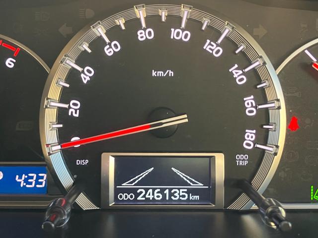 ハイエースバン スーパーＧＬ　ダークプライムＩＩ　ナビ＆地デジ・バックモニター・ＬＥＤライト・オートハイビーム・プリクラッシュセーフティ・ＬＤＡ・スマートキー・ＥＴＣ・ハーフレザーシート・フォグ・エアバッグ・ＡＢＳ（15枚目）