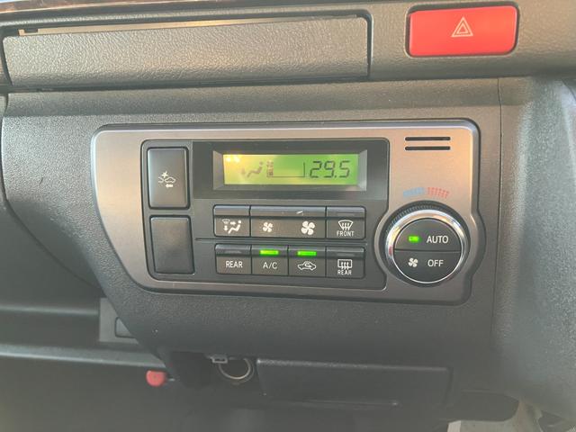 ハイエースバン スーパーＧＬ　ダークプライムＩＩ　ナビ＆地デジ・バックモニター・ＬＥＤライト・オートハイビーム・プリクラッシュセーフティ・ＬＤＡ・スマートキー・ＥＴＣ・ハーフレザーシート・フォグ・エアバッグ・ＡＢＳ（18枚目）