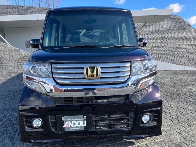 Ｎ－ＢＯＸカスタム Ｇ・Ｌパッケージ　社外ナビ＆地デジ・オートスライドドア・キセノンライト・純正１４ＡＷ・ベンチシート・スマートキー・オートエアコン・ＥＴＣ・フォグ・Ｗエアバッグ・ＡＢＳ（7枚目）