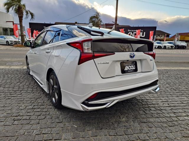 プリウス Ｓツーリングセレクション（4枚目）