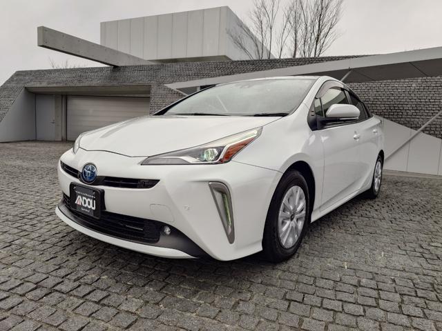 プリウス ＳセーフティプラスＩＩ（2枚目）