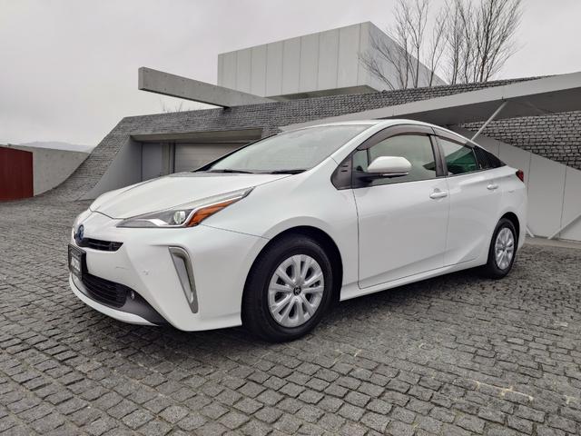 プリウス ＳセーフティプラスＩＩ（3枚目）