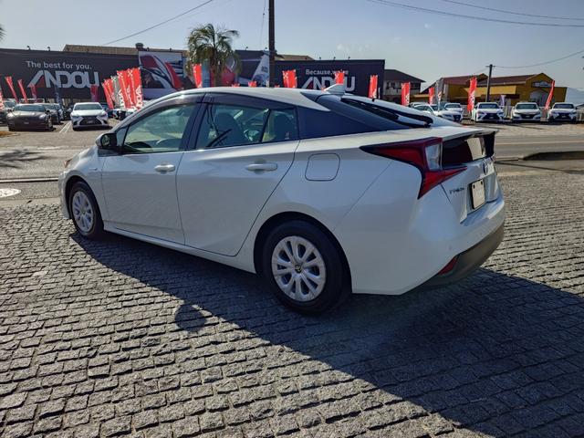 プリウス Ｓ（4枚目）