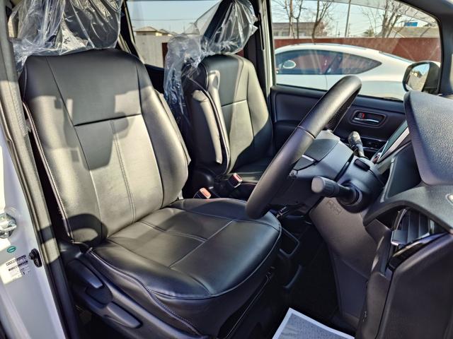 ノア ハイブリッドＳｉ（13枚目）