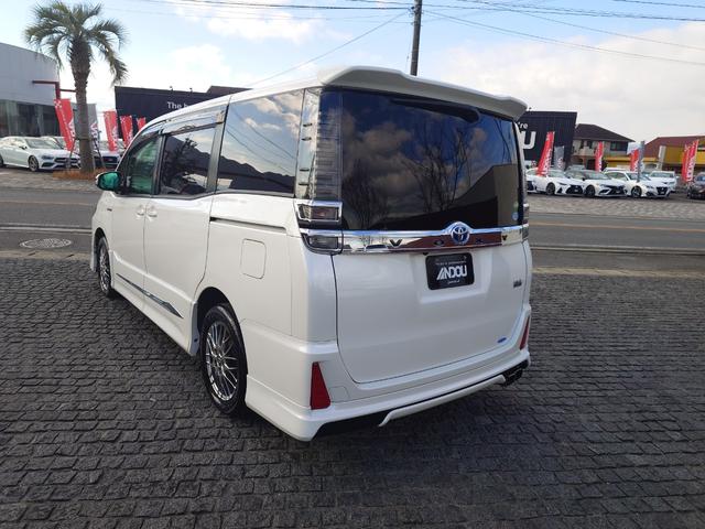 ヴォクシー ハイブリッドＺＳ（5枚目）