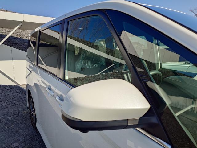 ヴォクシー ハイブリッドＳ－Ｚ（6枚目）