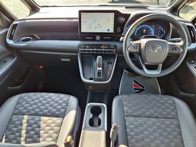 ヴォクシー ハイブリッドＳ－Ｚ（10枚目）