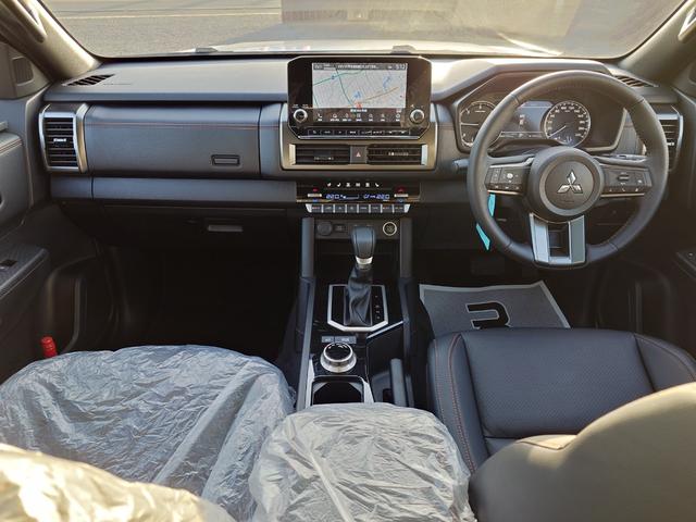 トライトン ＧＳＲ（10枚目）