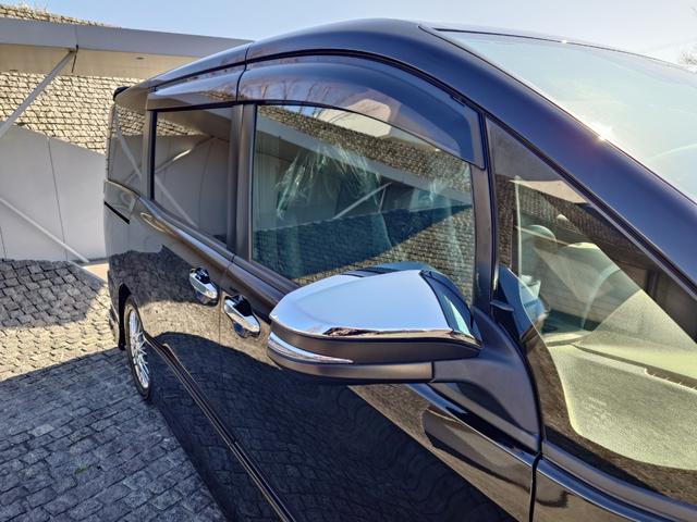 ヴォクシー ハイブリッドＺＳ　煌ＩＩＩ（6枚目）