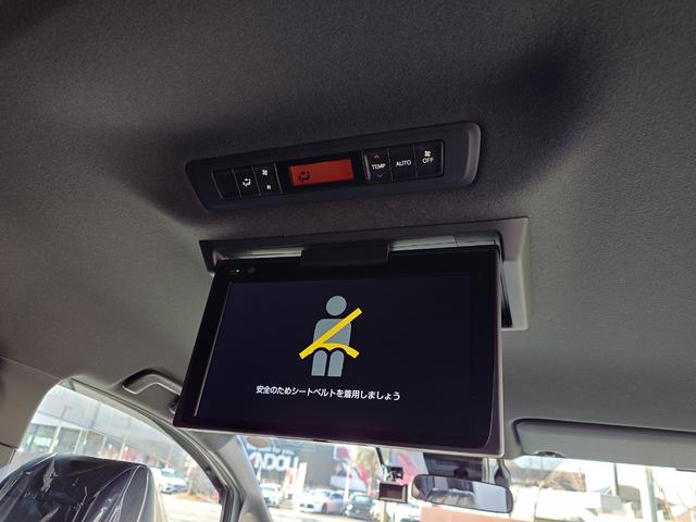 ヴォクシー ハイブリッドＺＳ　煌ＩＩＩ（22枚目）