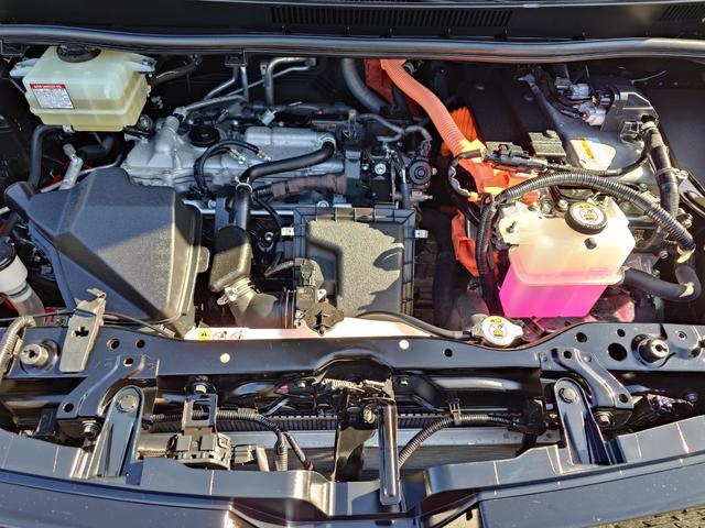 ヴォクシー ハイブリッドＺＳ　煌ＩＩＩ（26枚目）