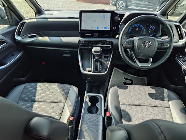 ヴォクシー ハイブリッドＳ－Ｚ（10枚目）