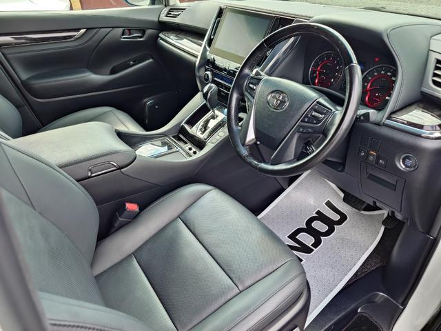 アルファード ２．５Ｓ　Ｃパッケージ（12枚目）