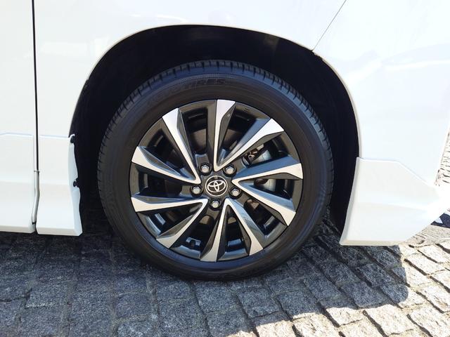 ヴォクシー ハイブリッドS-Z(9枚目)