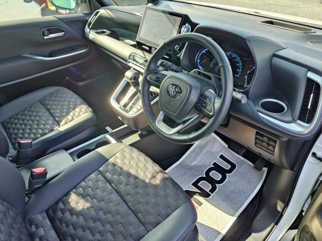 ヴォクシー ハイブリッドS-Z(12枚目)