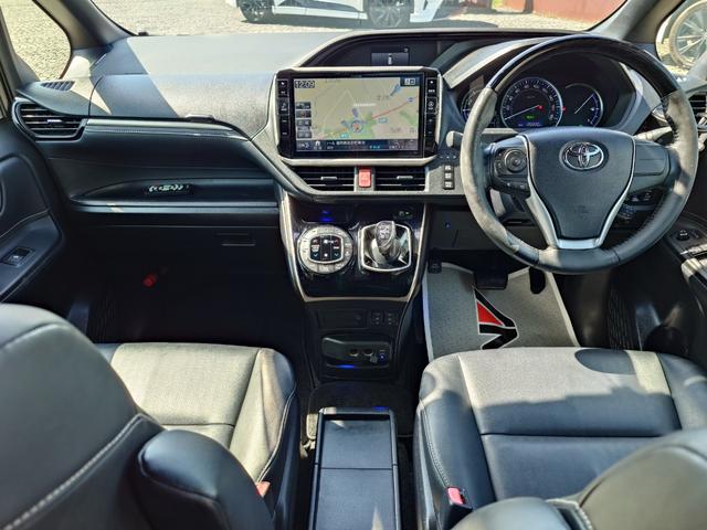 エスクァイア ハイブリッドＧｉ　ブラックテーラード（10枚目）