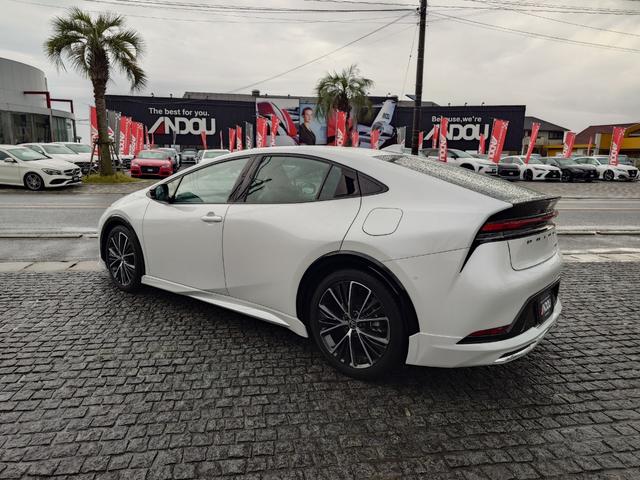 Toyota PRIUS Z 2025 — миниатюра 3